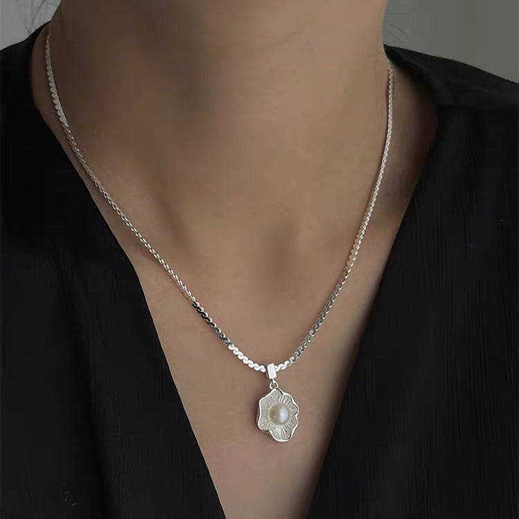 S925 Sterling Silver Poached Egg Pearl Snake Chain Necklace
